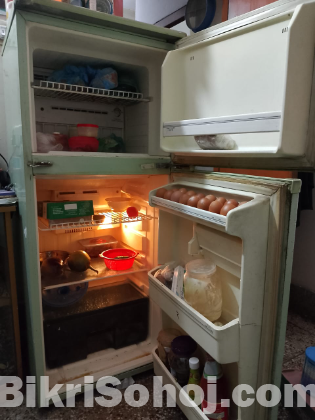 Refrigerator for sale